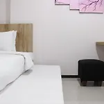Comfortable & Gorgeous 2Br At Gateway Pasteur Apartment By Travelio